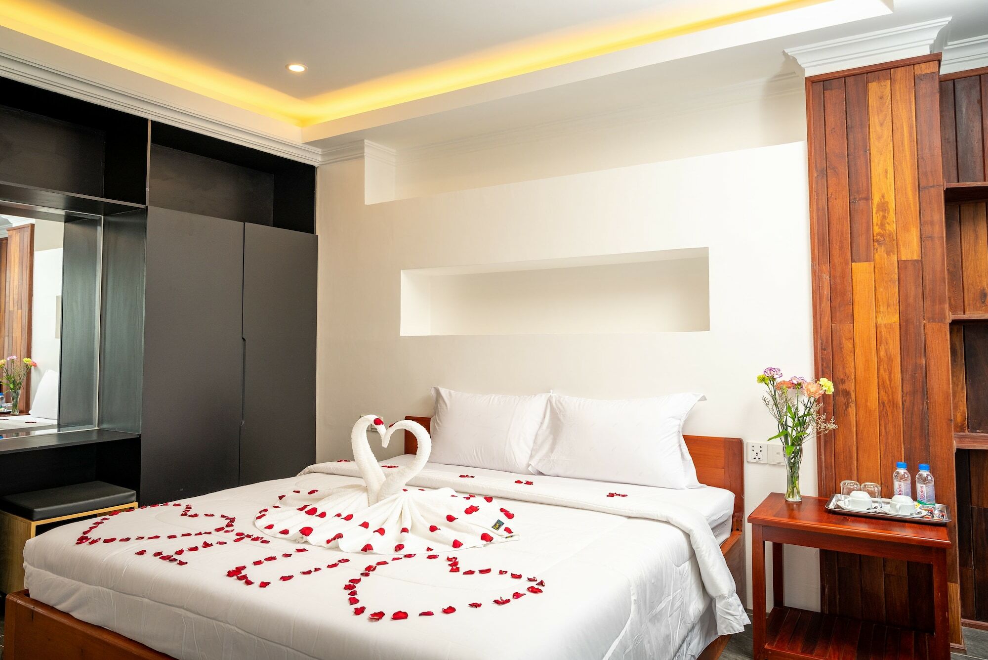 อพาร์ตเมนต์ 1 ห้องนอน 1 ห้องน้ำส่วนตัว ขนาด 400 ตร.ม. – ศาลา กำรึก Hotel เสียมราฐ ภายนอก รูปภาพ